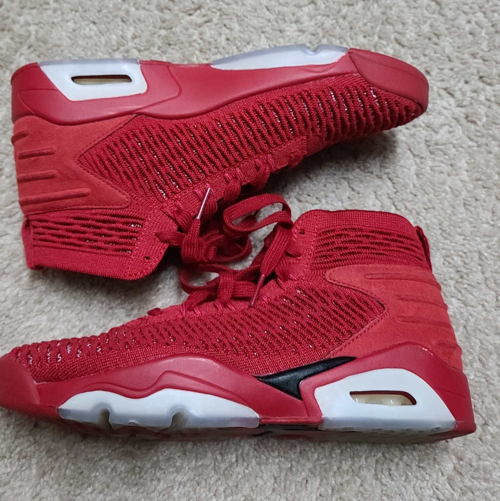Jordans Flyknit Elevation 23 Basketball Sneaker
